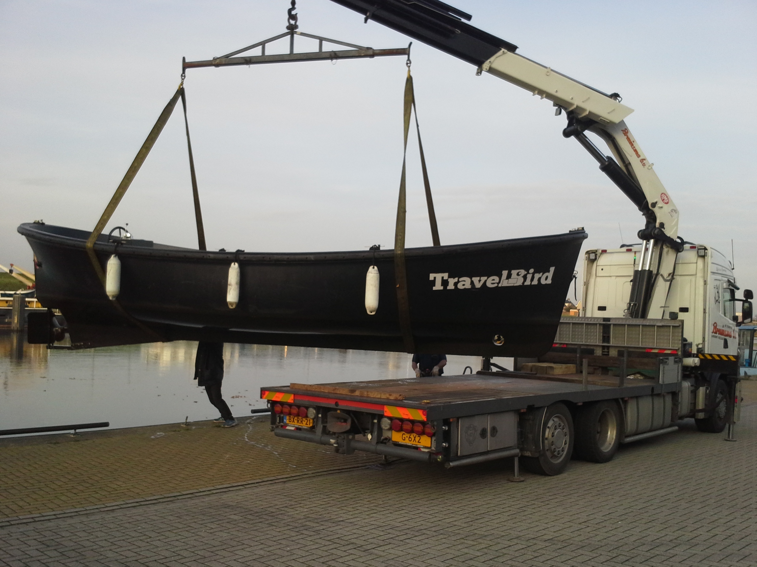 lifeboatcompany_reddingssloep_travelbird_transport.jpg